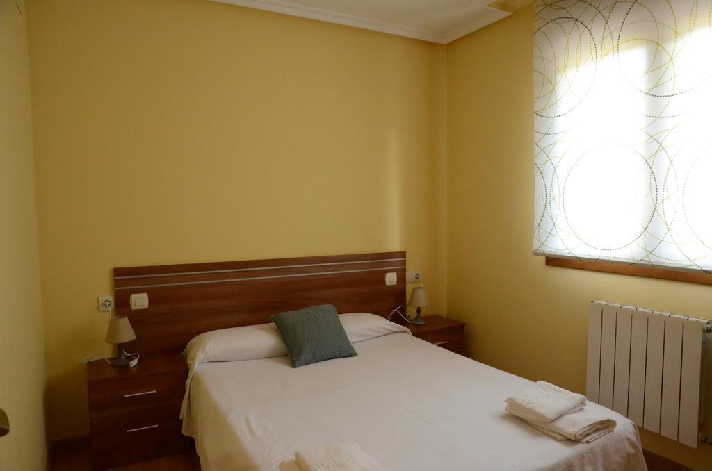 Apartamentos El Rincon De Limes Cangas De Narcea Zimmer foto